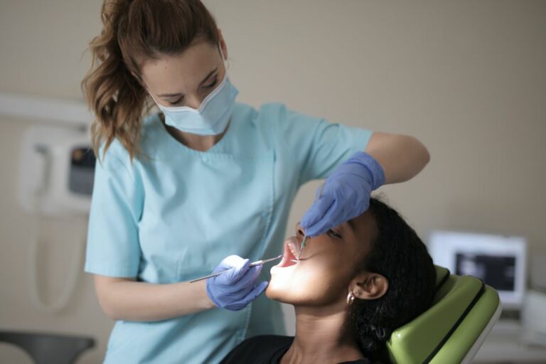 Learn the fundamentals of flossing.