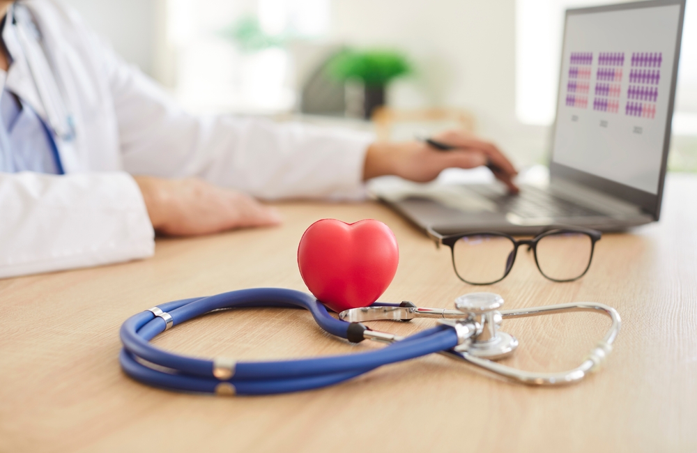 which tooth is connected to the heart